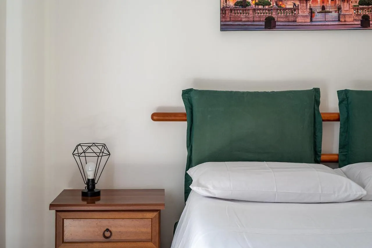 I Mori-Holiday Apartment Palermo İtalya